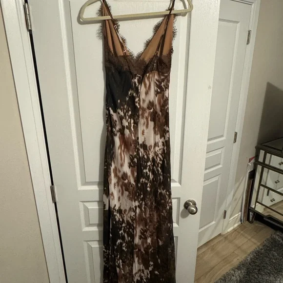 L'AGENCE Susanna Silk Lace Dress - Cowprint - Picture 3 of 5